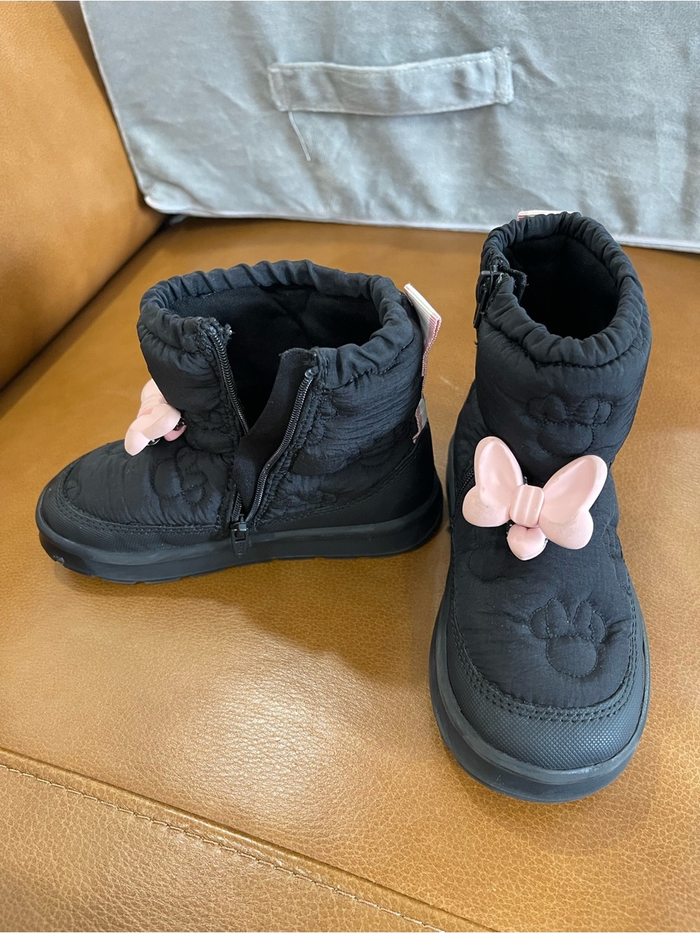 Zara Kids Black Boots with Pink Bow